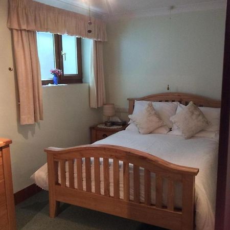 Room In Guest Room - Orchard Manor, Fore Street, Probus, Cornwall Truro Eksteriør bilde