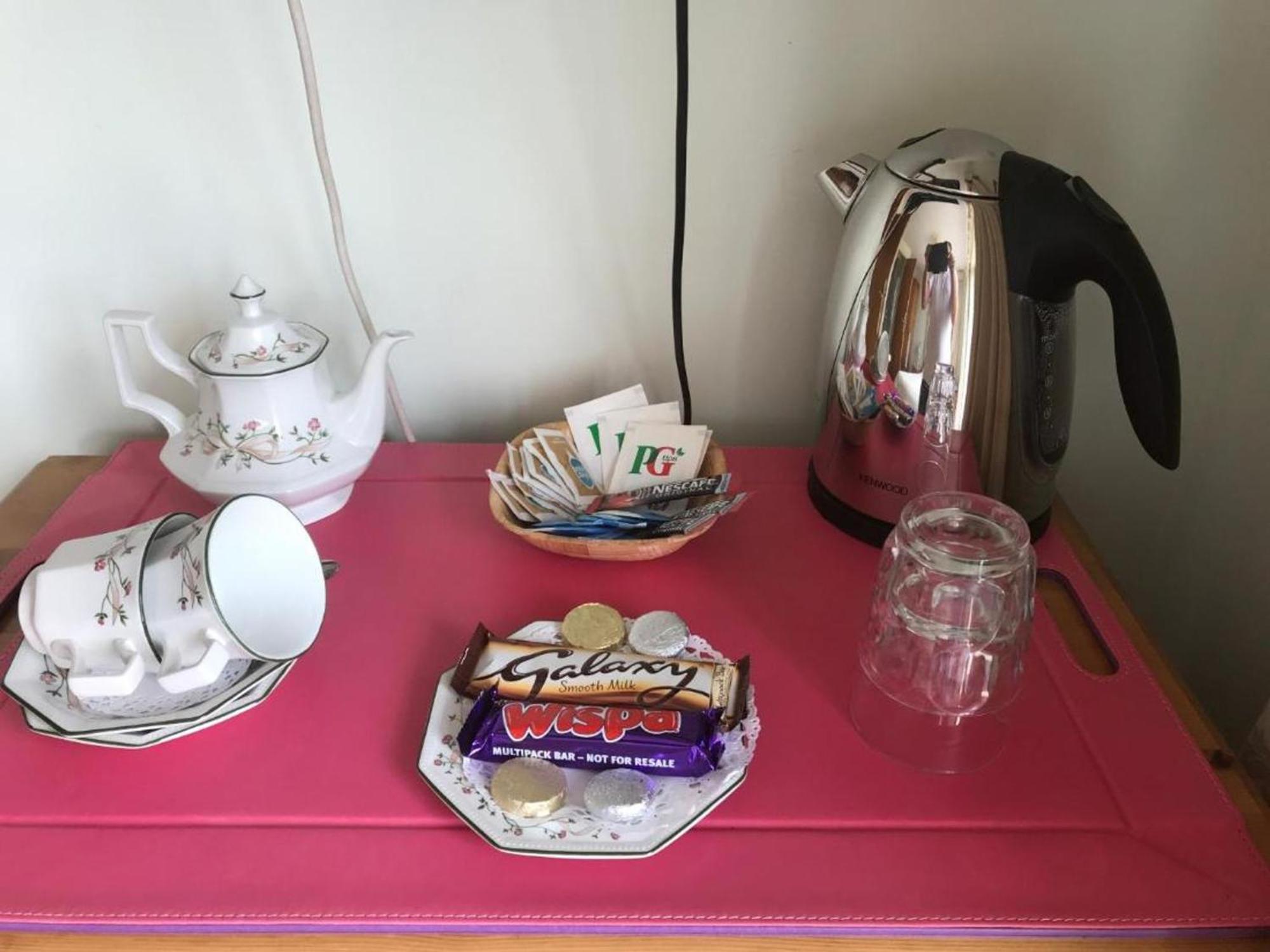 Room In Guest Room - Orchard Manor, Fore Street, Probus, Cornwall Truro Eksteriør bilde